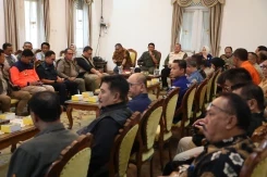 Pimpin Rakor Penanganan Bencana Sukabumi : Kepala BNPB Serukan Aktivasi Posko Tanggap Darurat